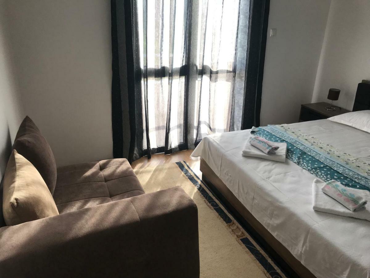 Apartaments Queen Ulcinj Exterior foto